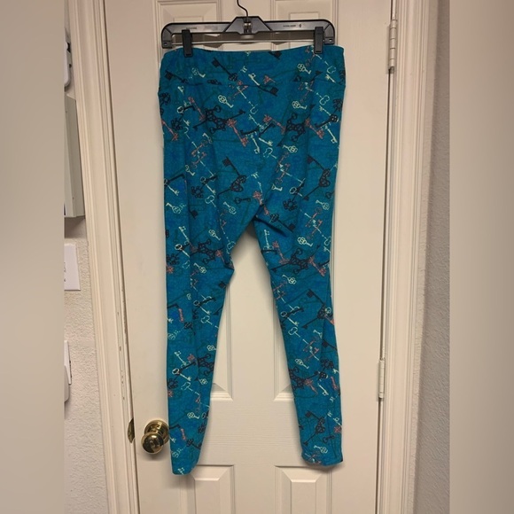 LuLaRoe matching leggings set keys red blue coordinating pair stretchy comfy EUC - Picture 6 of 13
